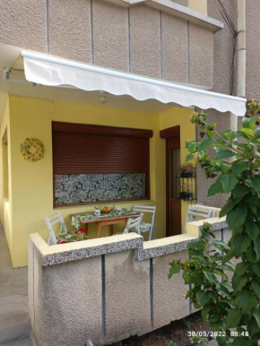 Nikolovi`s home